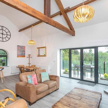 Riverbank Cottage ランカスター エクステリア 写真