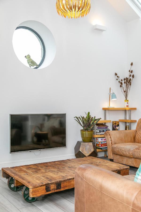 Riverbank Cottage ランカスター エクステリア 写真