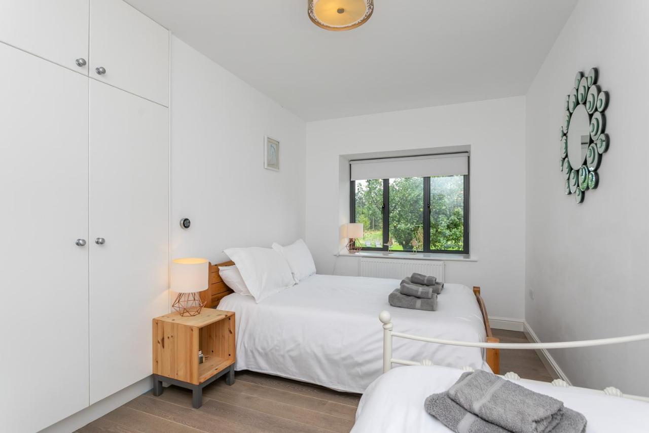Riverbank Cottage ランカスター エクステリア 写真